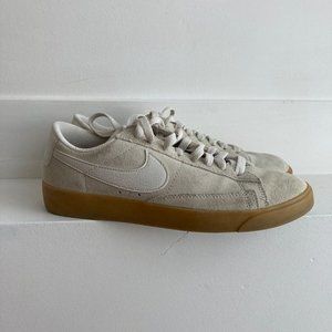 Nike Sneakers Size 8.5 Womens